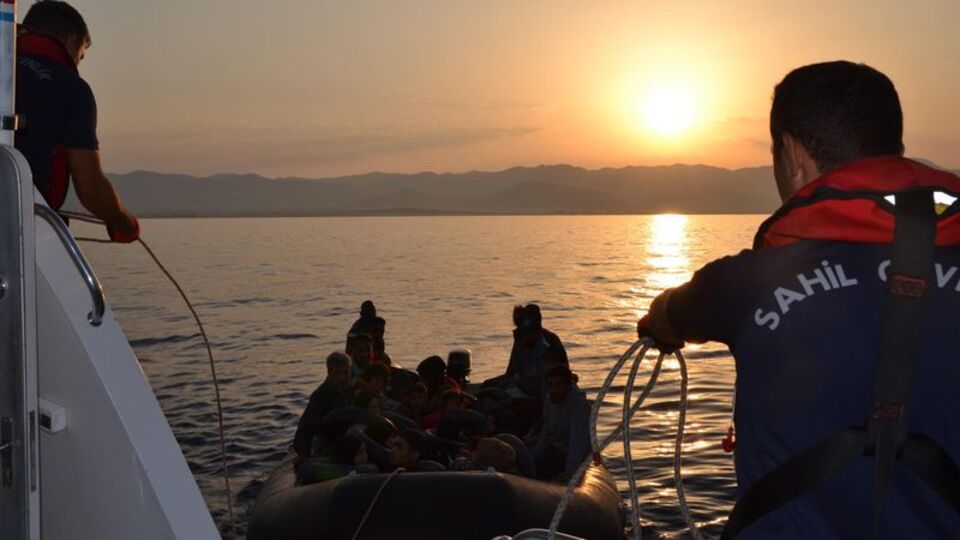 İzmir'de 88 kaçak göçmen yakalandı