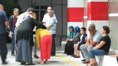 Düğünde yedikleri yemekten zehirlendiler