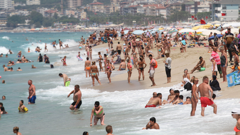 Antalya rekora koşuyor