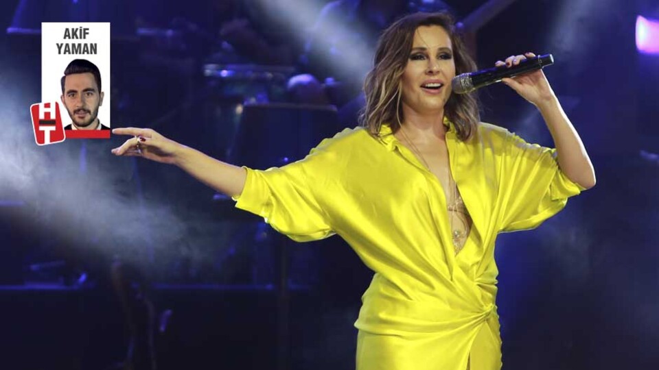 Funda Arar konserinde yağmur sürprizi