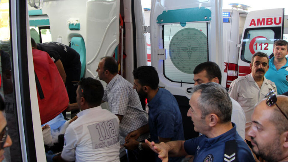 El yapımı patlayıcı infilak etti: 3 asker yaralı