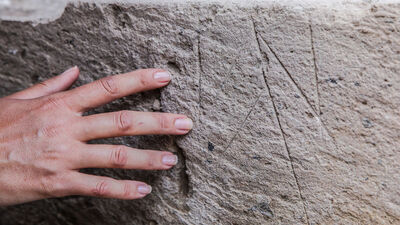 Ahlat'ta 'Oğuz damgaları' bulundu