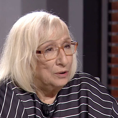 Alev Alatlı: İyi ki okumadık