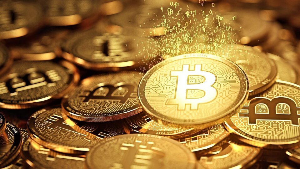 Bitcoin'e 'savaş' dopingi