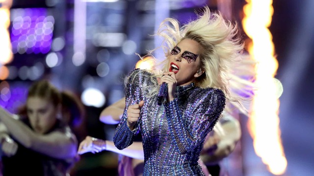 Lady Gaga'ya Çinli patron geliyor