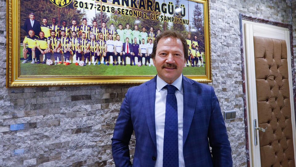 "Whatsapp'tan oyuncu öneriyorlar"
