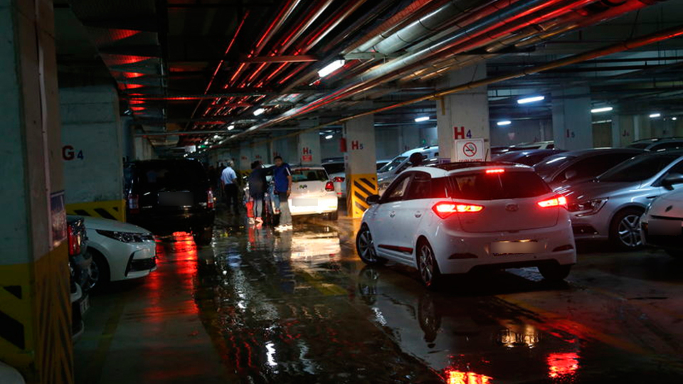 Emsal karar! AVM'ler hırsızlıktan sorumlu!