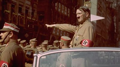 Hitler Yahudi miydi?