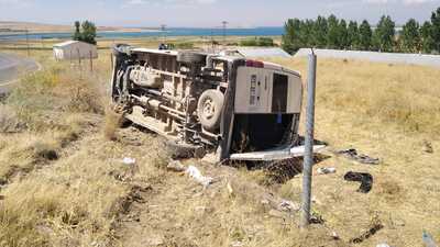 Van'da göçmen kazası: 8 yaralı