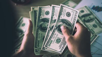 Dolar 4 ayın en düşük seviyesinde