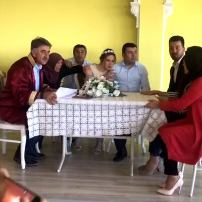 Nikahta deprem! Tam 'evet' diyecekken...
