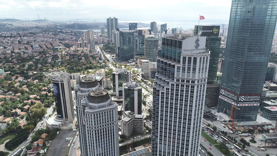 İş Bankası 2.9 milyar lira kâr etti