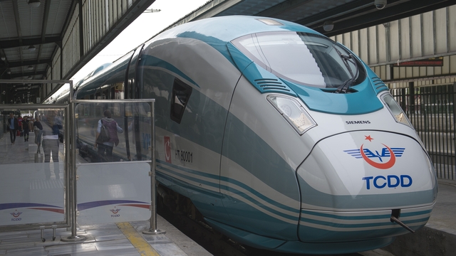 10 yeni YHT treni geliyor