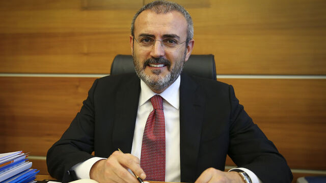 AK Parti "Türkiye Sevdasıyla Yaşımız Hep 18" diyecek