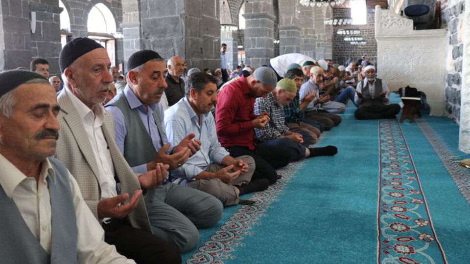 Diyarbakır Bayram namazı saat kaçta?