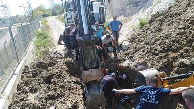 Göçük altında kalan işçiler kurtarıldı
