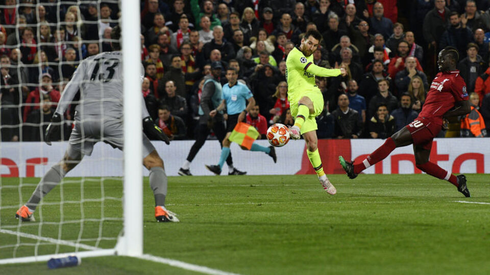 Yılın golü Messi'den!