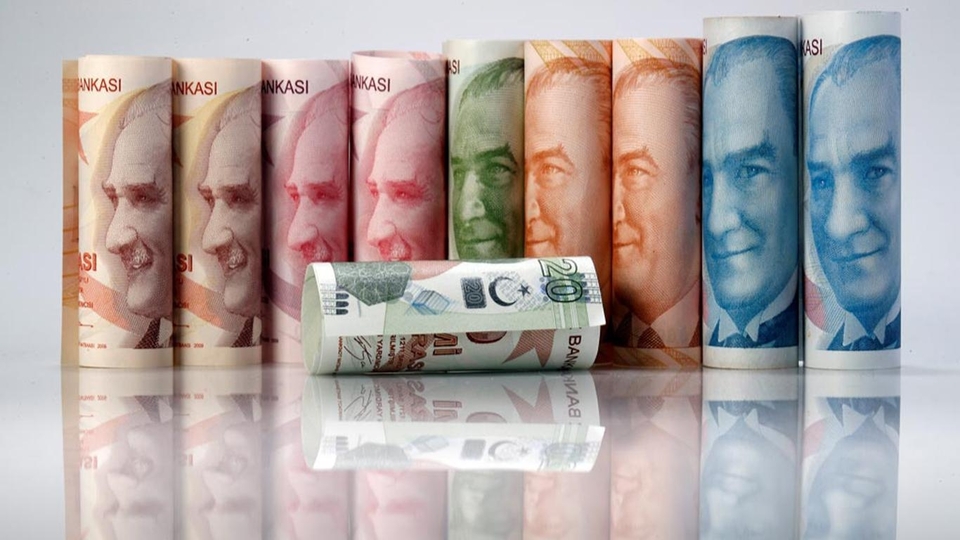 TL tüm dünyayı solladı