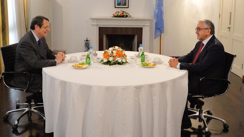 Kıbrıs'ta kritik görüşme!