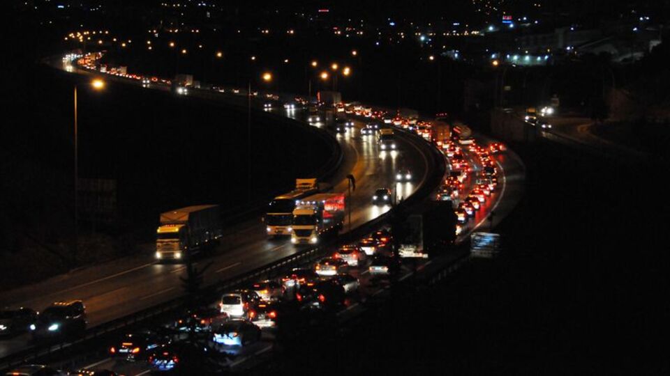 Yollarda bayram yoğunluğu