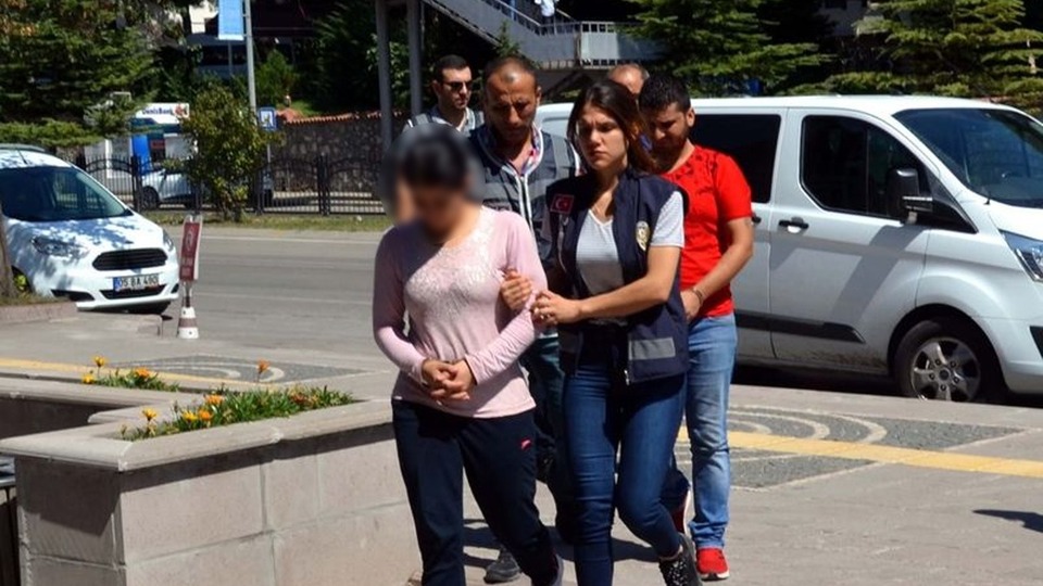 Evlilik vaadiyle dolandırıcılık