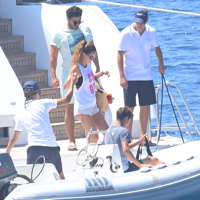 Evlilik için oğlundan onay aldı