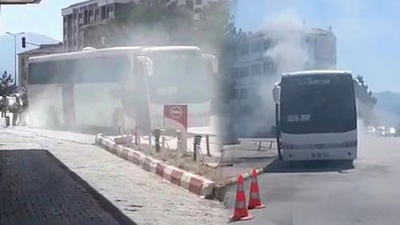Turist otobüsünde yangın korkuttu