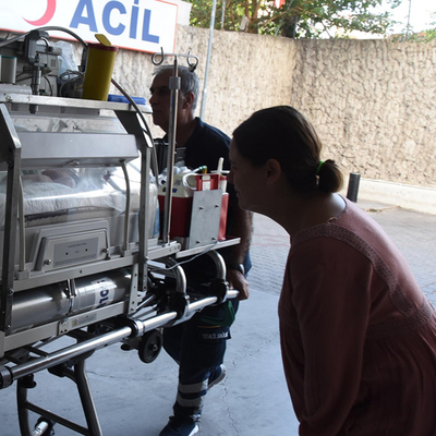 Kalp damarları ters olan Leo bebek İstanbul'da ameliyat olacak