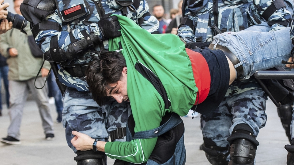 Rusya'dan Google'a 'protesto' uyarısı!