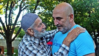 105 yıl sonra göz yaşartan buluşma