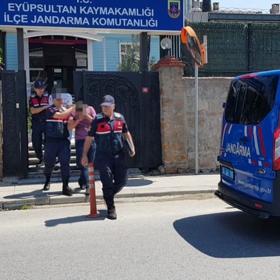 'Şekerci Abi'ye operasyon! Dolapların altından çıktı