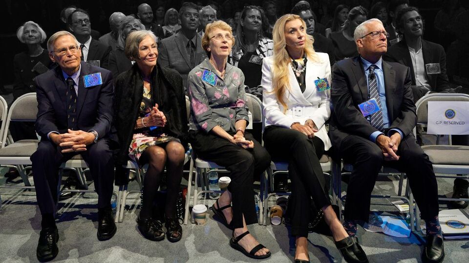 Saatte 4 milyon dolar kazanıyorlar