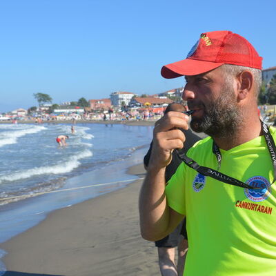 Denize girmek yasaklandı!