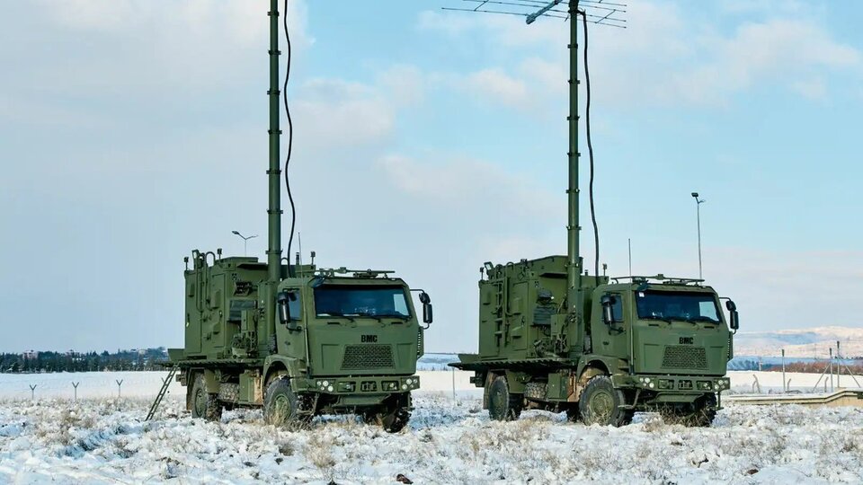 TSK "milli karıştırıcı" ile susturuyor