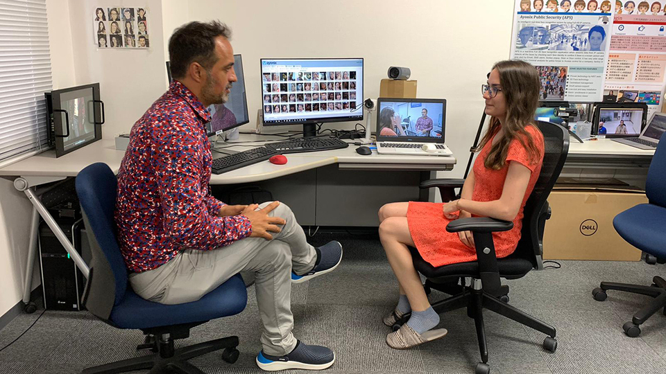 Hastalıkları 'yüzden' okuyacak!