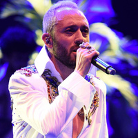 "Şarkılarımız birlikte söyleyince dualaşıyor"