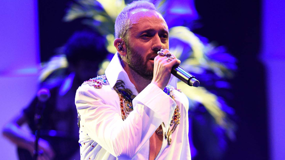 "Şarkılarımız birlikte söyleyince dualaşıyor"