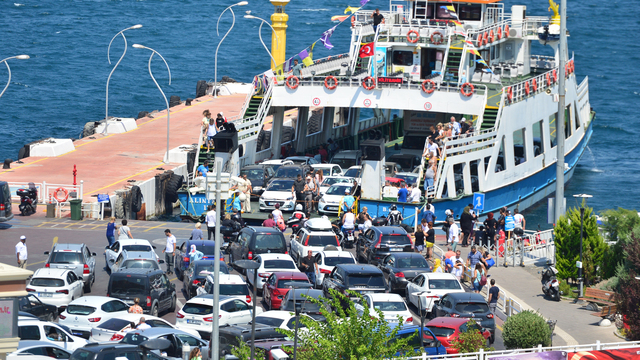 Dönüş trafiği başladı! İşte son durum