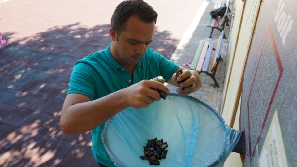 Bravo müdür! Gençlere ders vermek isteyince...