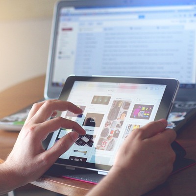 İnternette ilk kez aylık '100'ü geçtik