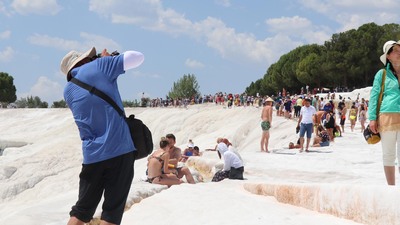 Pamukkale'de rekor bekleniyor!