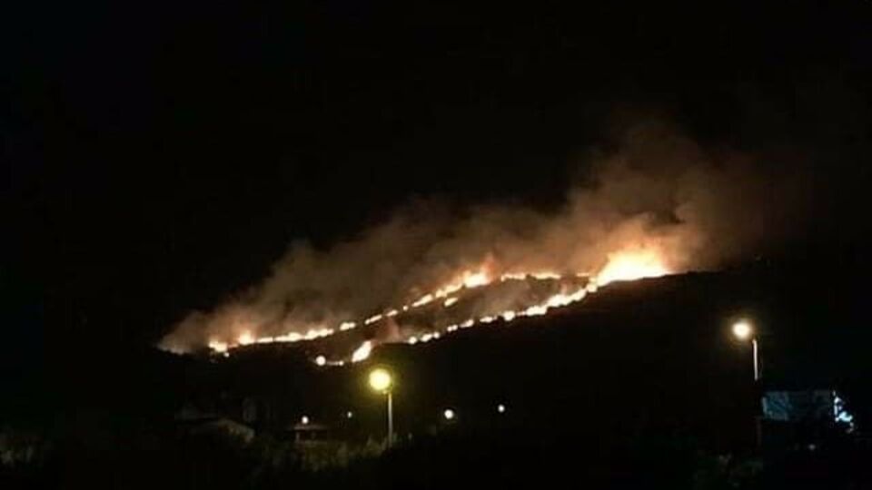Hatay'da tarihi alanda korkutan yangın!