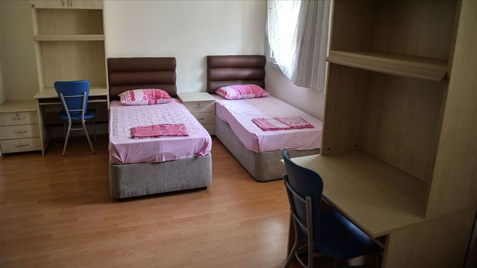 Öğrencilere yurt ve ev uyarısı!