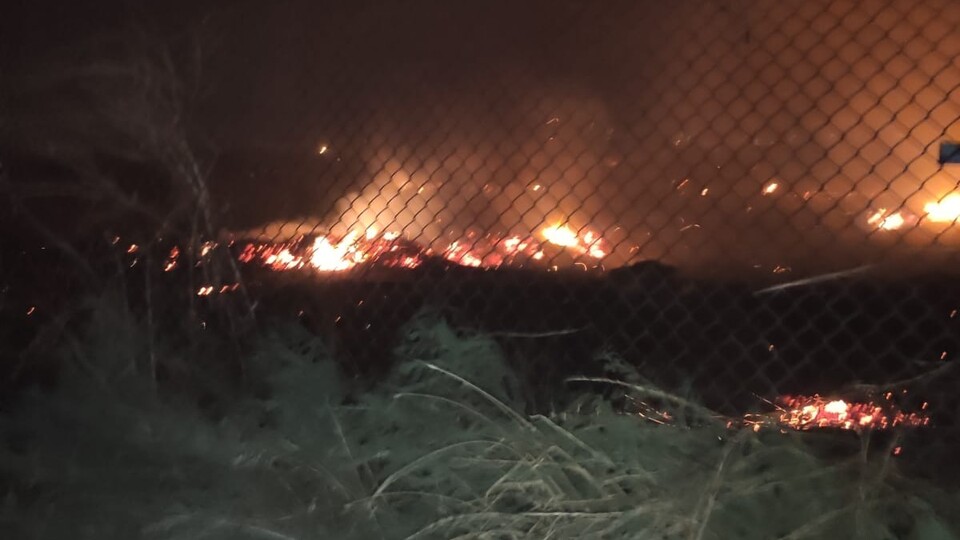 Sınırda YPG provokasyonu! Hendekleri ateşe verdiler