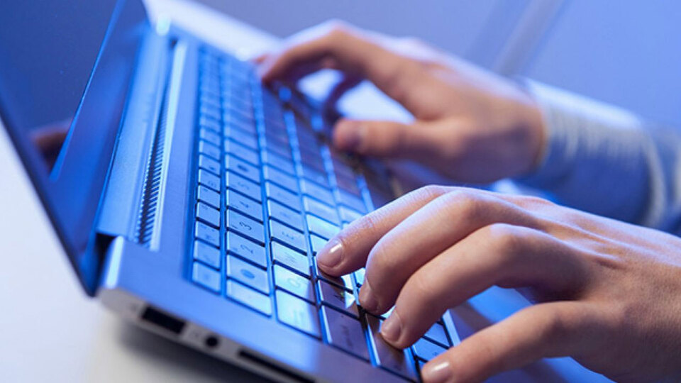 İş yerinde bunu sakın yapmayın!!