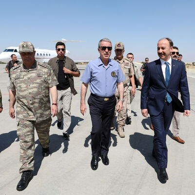 Bakan Akar ve TSK'nın komuta kademesi Şanlıurfa'da