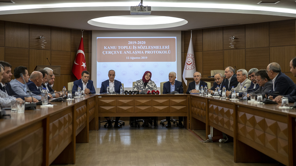 Memur için kritik toplantı başladı