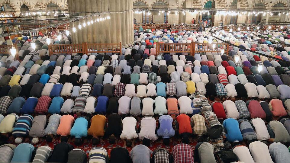 Ankara Cuma namazı saat kaçta?