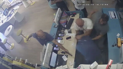 Ataşehir'de SİM kart baskını kamerada