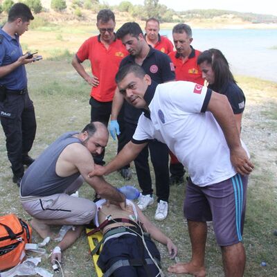 Önce baba sonra anne... Öldüğüne inanamayınca bunu yaptılar